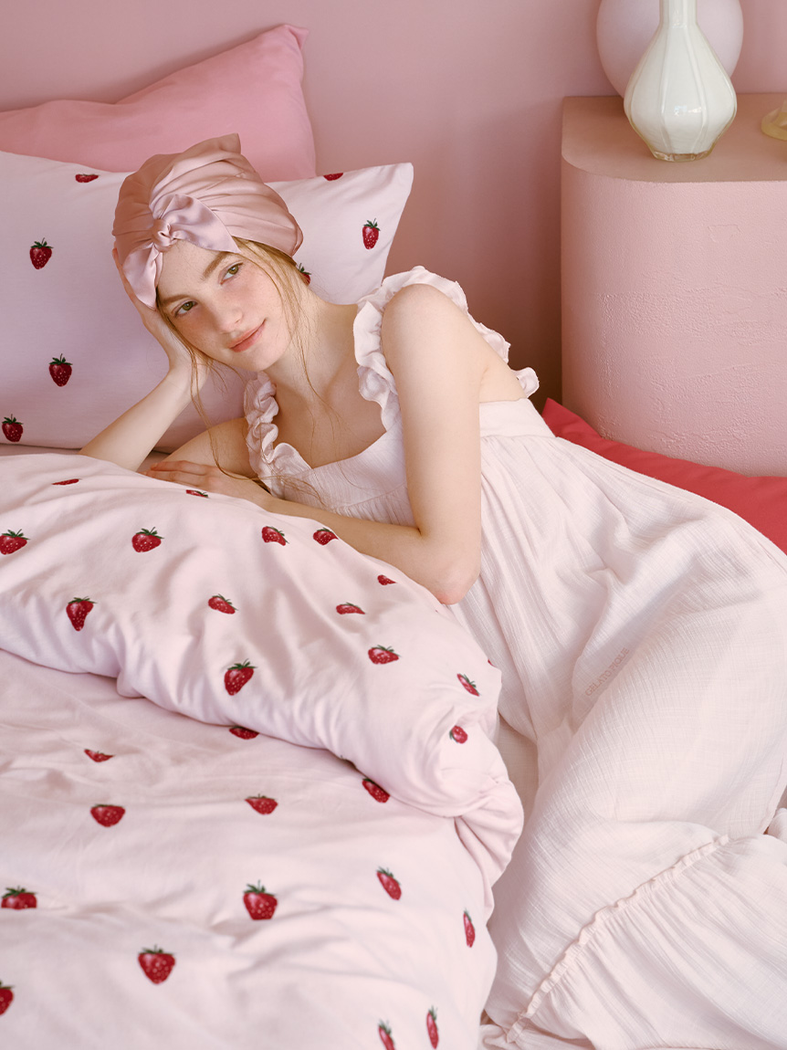 Sleep】ストロベリー柄3点セット（セミダブル）(寝具セット)｜ルーム