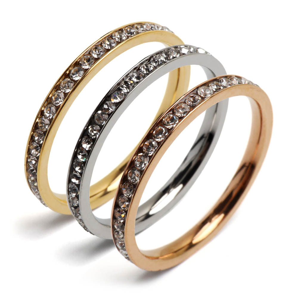 フルエタニティリング 極細リング 埋め込みストーンで服にひっかから