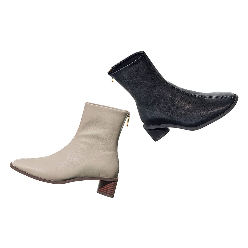 CHIAKI KATAGIRI/チアキカタギリ ストレッチショートブーツ 通販