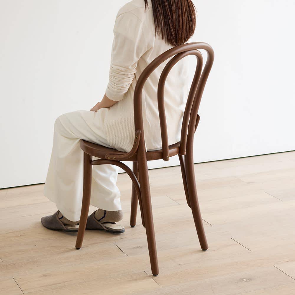 No.18 曲げ木ダイニングチェア（ベーシックカラー） ［チェコTON社製