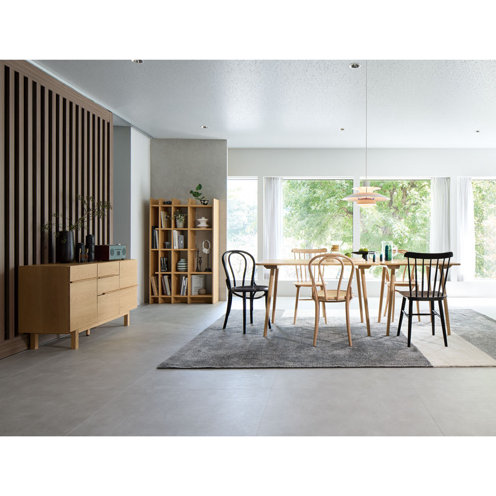 ウィンザーダイニングテーブル 長方形 幅約120cm×80cm［チェコ・TON社