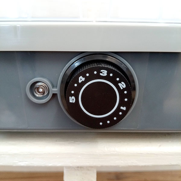 園芸ネット本店｜[送料無料]家庭用発芽育苗器：愛菜花（あいさいか