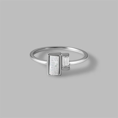 ホワイトゴールドリング | 【公式】4℃ジュエリー オンラインショップ