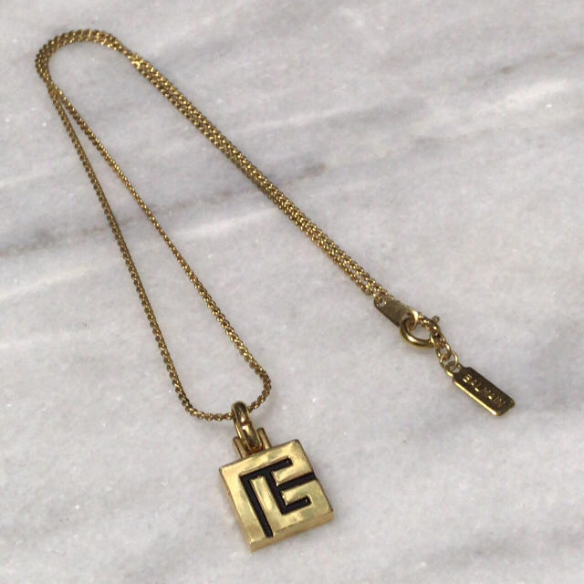 Pierre Balmain - Pierre Balmain ネックレスの通販 by alex