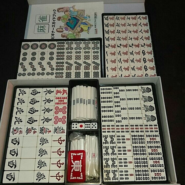 高級麻雀牌 白虎の通販 by 東雲研究所｜ラクマ