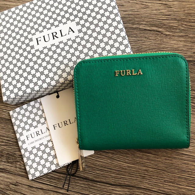 FURLA - 新作 フルラ バビロン コンパクト ラウンド 折り財布 グリーン