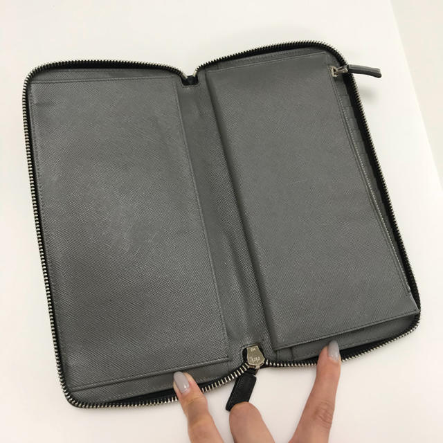 PRADA - プラダ 長財布 ラウンド ジップ オーガナイザー サフィアーノ