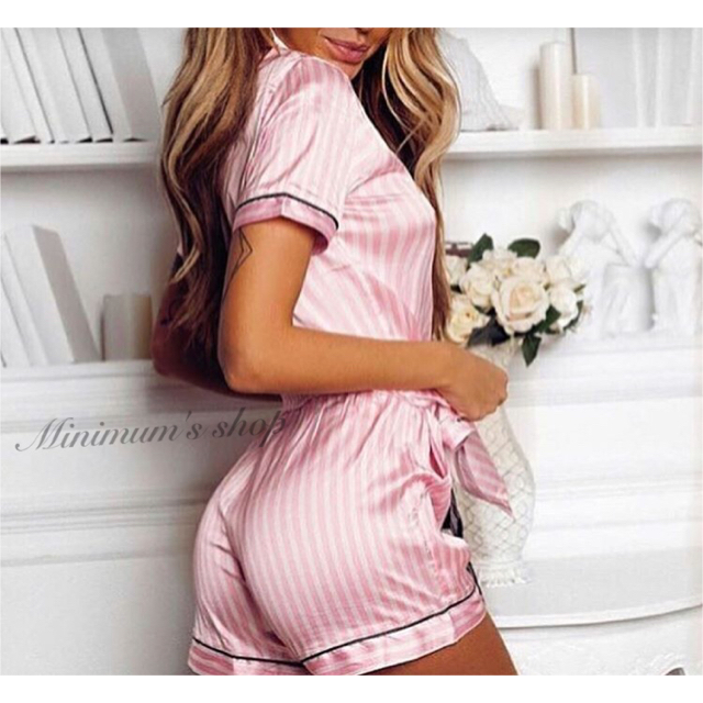 Victoria's Secret - サテンピンクボーダーショートパジャマセットの