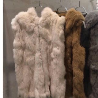 DouDou（毛皮/ファーコート）のフリマアイテム一覧