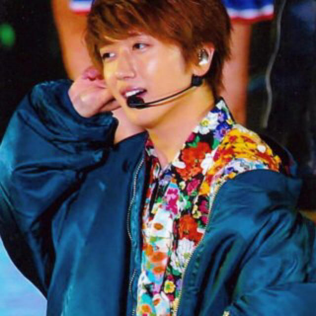 GUCCI - gucci グッチ フラワー シャツ 希少 38 早い者勝ちの通販 by