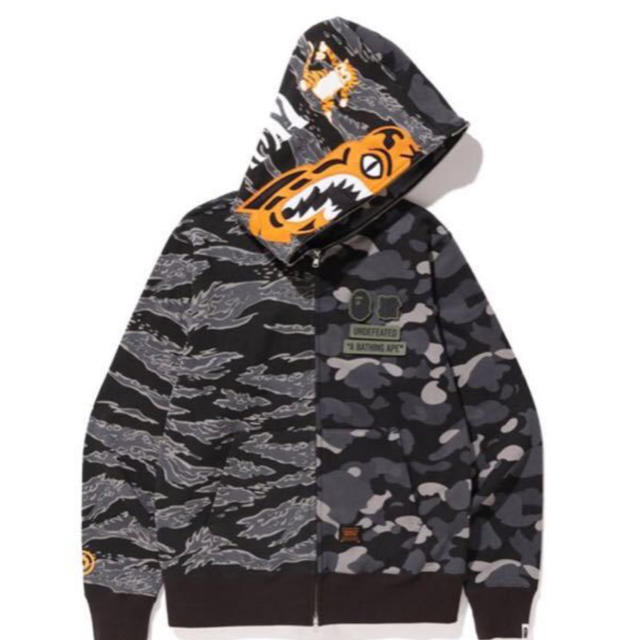 A BATHING APE - undefeated bape シャークパーカー Lサイズの通販 by