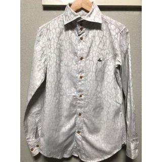 Vivienne Westwood（レオパード ・ シャツ）のフリマアイテム一覧