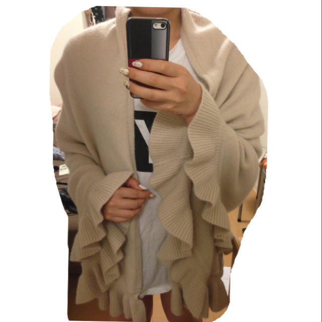 Chloe - Chloe♡フリルストールの通販 by arisa's shop｜クロエならラクマ