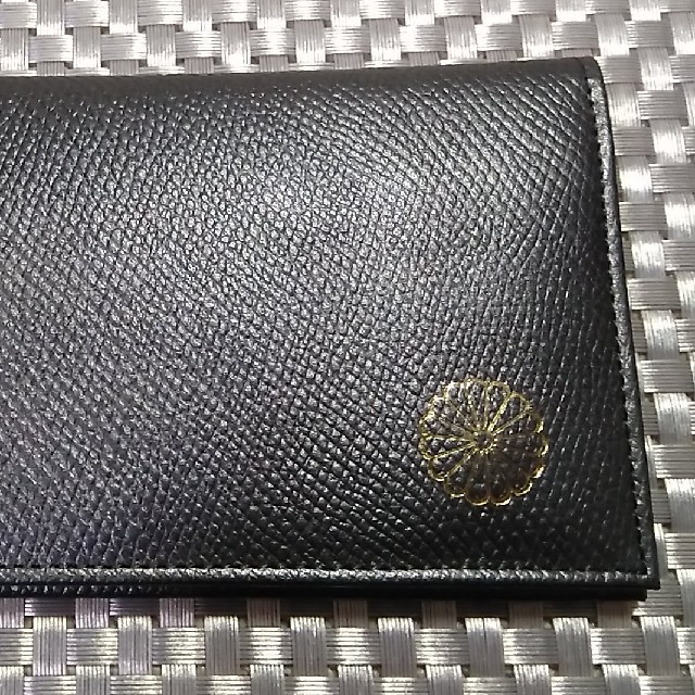 皇居限定 菊の御紋入り 牛革長財布 メタリックグレー 新品未使用品 お