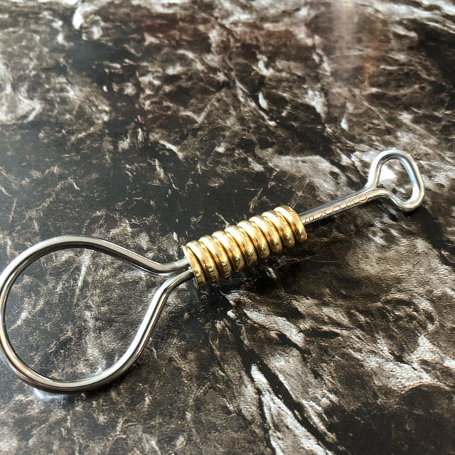 新品 ジェフデッカー型 キーリング キーホルダー フック キーフックの