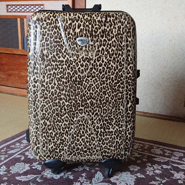 旅行出張に便利！ヒョウ柄豹柄レオパードスーツケースキャリーバッグ