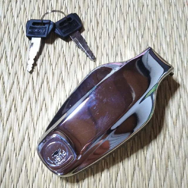 SR400 SR500用 初期型 タンクキャップの通販 by yatzy's shop｜ラクマ