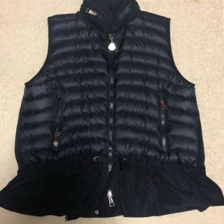 MONCLER（ダウンベスト）のフリマアイテム一覧