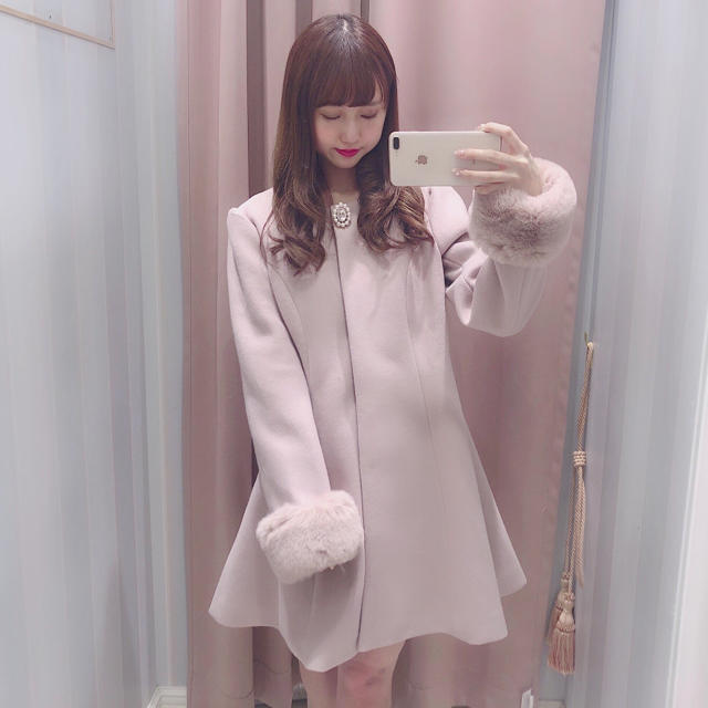 evelyn - evelyn オリジナルビジューコートの通販 by ♡｜エブリンなら