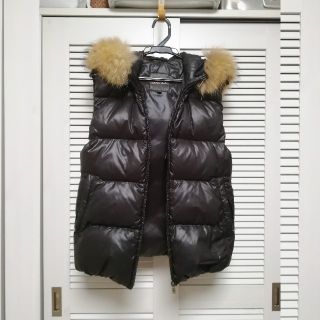 DUVETICA（ダウンベスト ・ ブラウン/茶色系）のフリマアイテム一覧