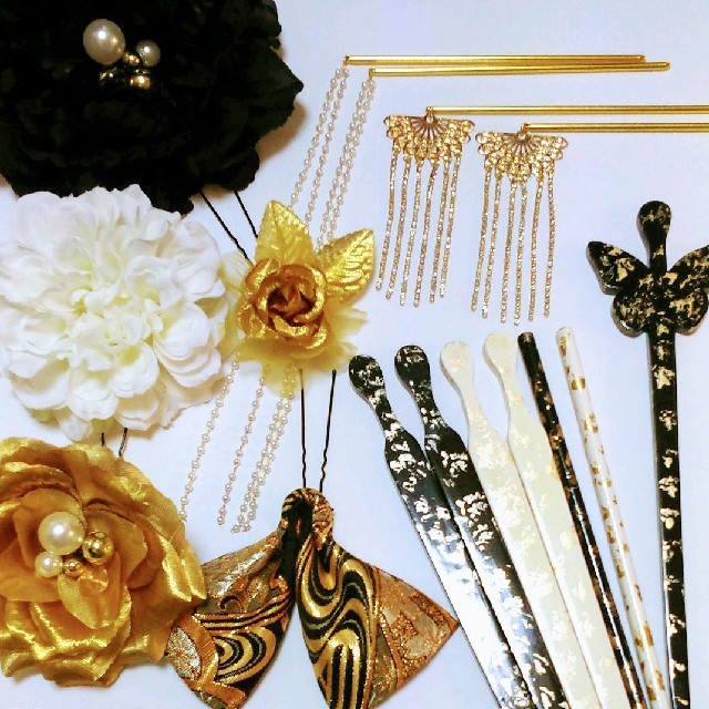 髪飾りViVi ～白黒金・豪華16点花飾り&簪セット～ 成人式 結婚式 花魁