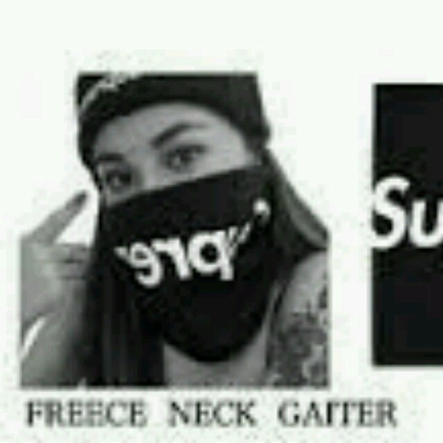 Supreme - 新品半タグ 15AW Supreme 加工 ネックウォーマー メンズ