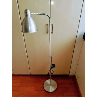 IKEA（フロアスタンド ・ シルバー/銀色系）のフリマアイテム一覧