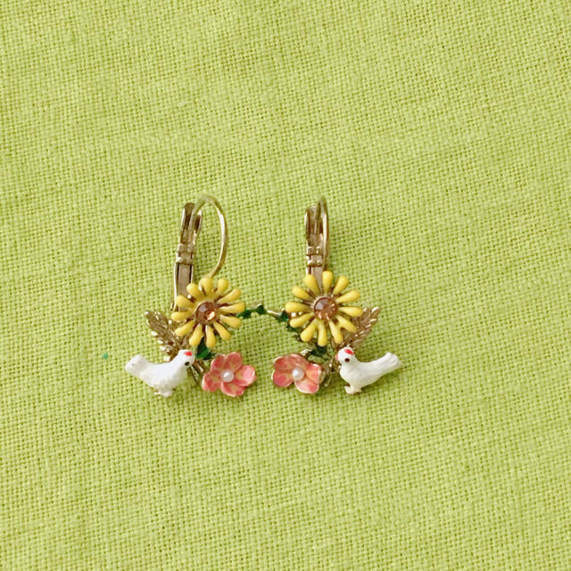 Les Nereides - レネレイド Les Nereides 花と鳥ピアスの通販 by