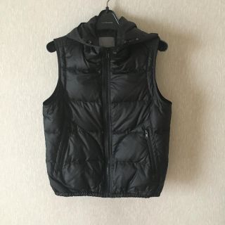 Theory luxe（ダウンベスト）のフリマアイテム一覧