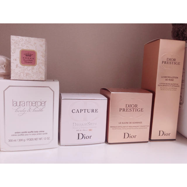 laura mercier - laura mercier アンバーバニラ ボディークリーム 箱