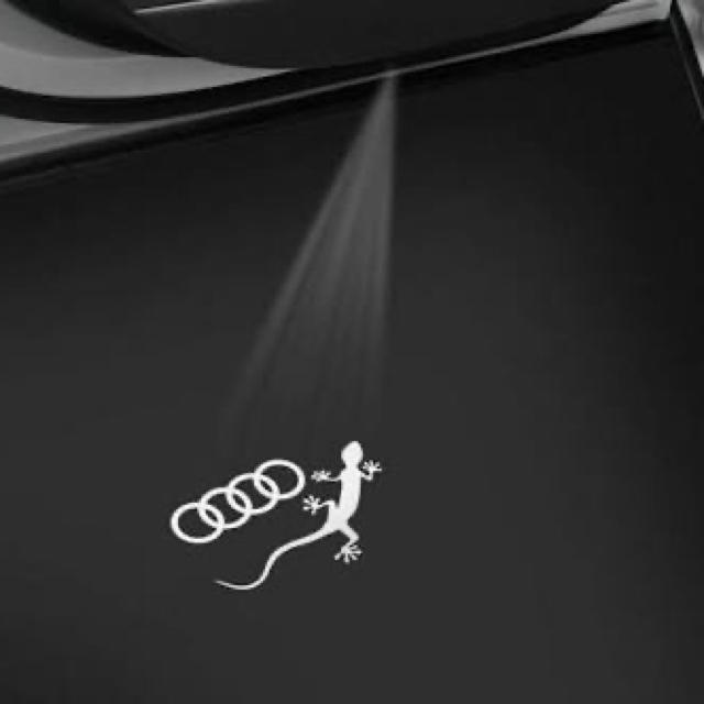 AUDI - アウディ純正 ドアエントリーライト ゲッコー&フォーリングスの