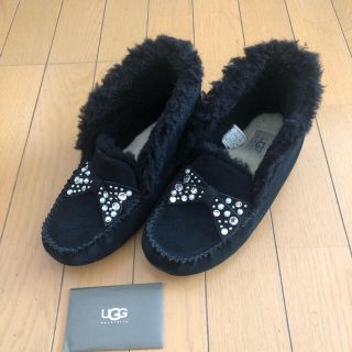UGG（スリッポン/モカシン）のフリマアイテム一覧