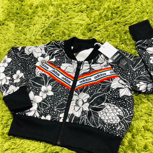 adidas - adidas アディダス farmコラボ ジャージ 派手 花柄の通販 by