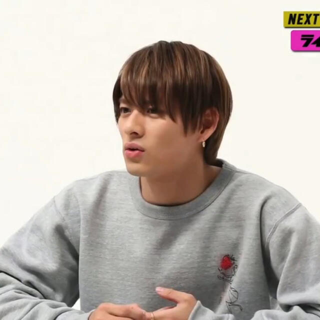 平野紫耀くん着用 スウェットトレーナーの通販 by 冬物大処分中｜ラクマ