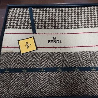 FENDI（タオルケット）のフリマアイテム一覧