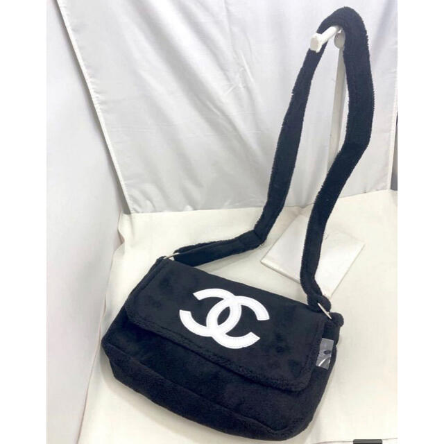 CHANEL - 未使用美品☆シャネル ノベルティ パイル生地 ショルダー