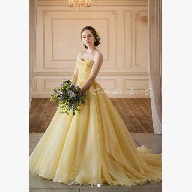 イエロー リボンのウェディングドレス 取り外し可能大きなリボン 花嫁