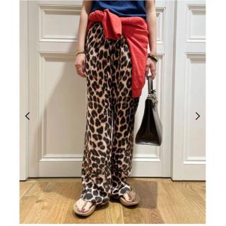 DEUXIEME CLASSE（カジュアルパンツ）のフリマアイテム一覧