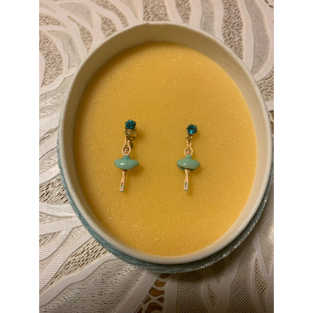 Les Nereides - レネレイド バレリーナ ピアスの通販 by ブルーブルー