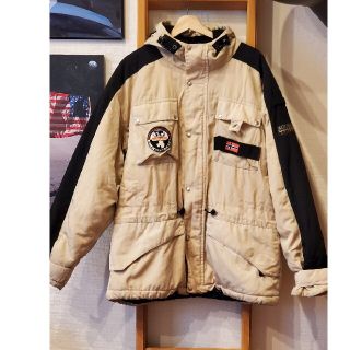 NAPAPIJRI（マウンテンパーカー）のフリマアイテム一覧