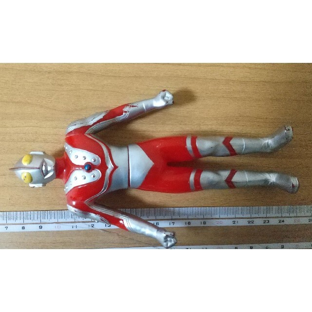 ウルトラマン ソフビ フィギュア 当時物バンダイ1984 ゾフィの通販 by