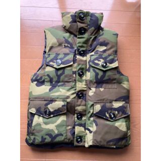 CANADA GOOSE（ダウンベスト）のフリマアイテム一覧