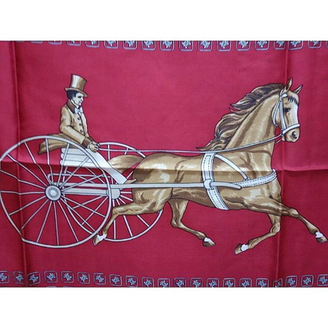 CELINE - イタリア製☆CELINE セリーヌ☆人気馬車柄☆シルクスカーフの