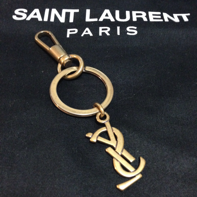 SAINT LAURENT - 美品！サンローラン キーホルダー 正規品の通販 by