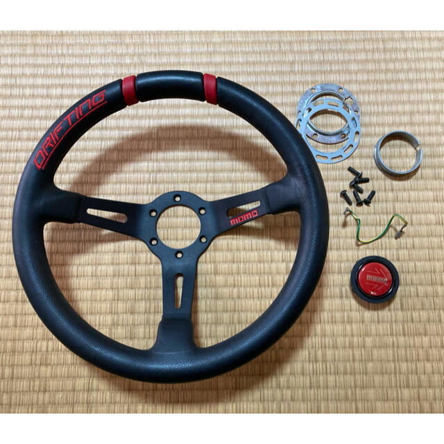 MOMO(モモ) DRIFTINGドリフティング ステアリング 33Φ