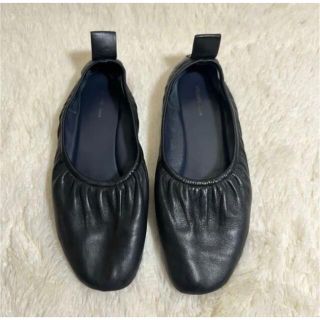 CELINE（バレエシューズ ・ ブラック/黒色系）のフリマアイテム一覧