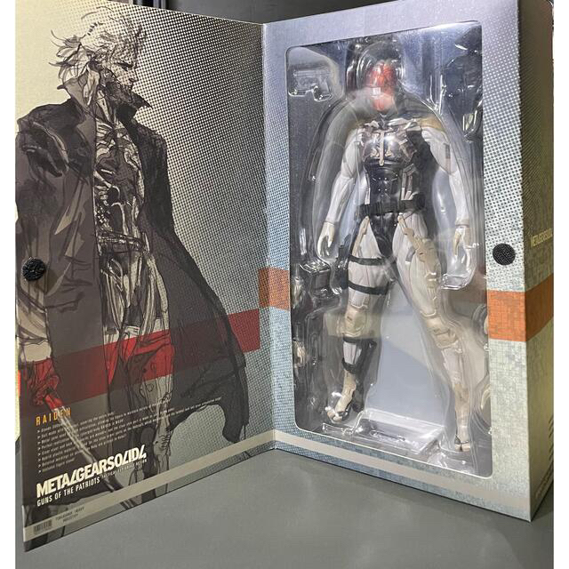 MEDICOM TOY - RAH メタルギア ソリッド4 オールド・スネーク＆雷電の