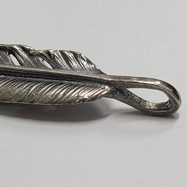 goro's - ゴローズ 金イボメタル付特大フェザー右向きの通販 by クロロ