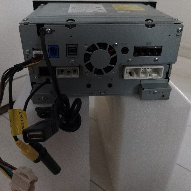 ダイハツ - 【激値下げ】ダイハツ純正ナビ 7インチ NMZK-W70Dの通販 by