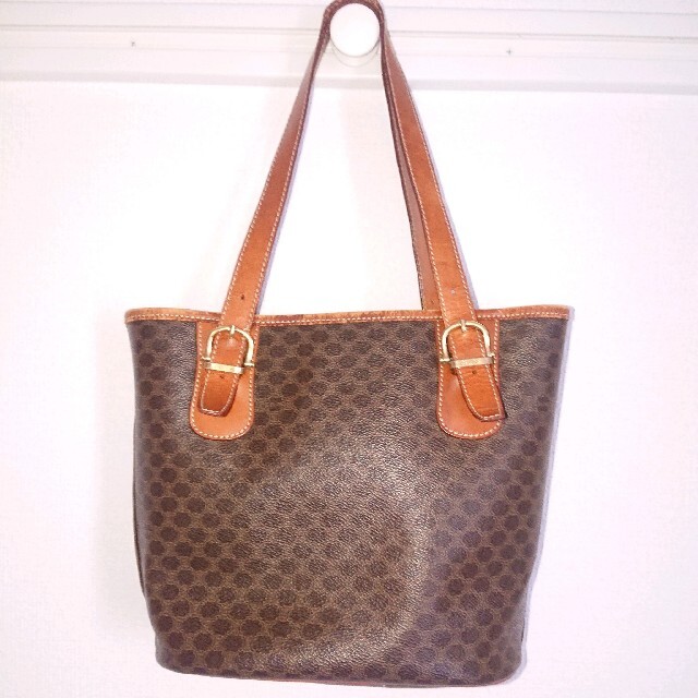 CELINE - 大人気 モデルCELINEセリーヌ バケツ型 マカダム トリオンフ